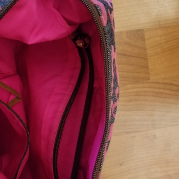 Used Dooney&B Jean's bag with D&B inscription. - Picture 6 of 8